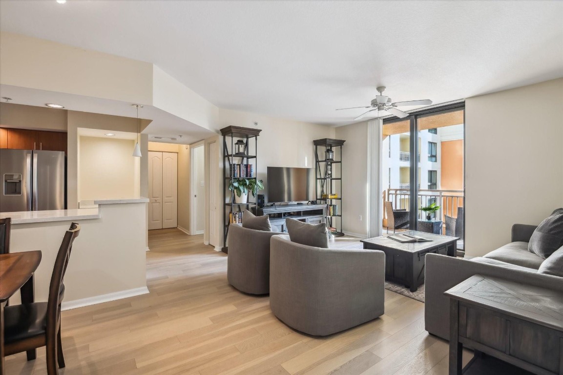 110 N Federal Hwy 807