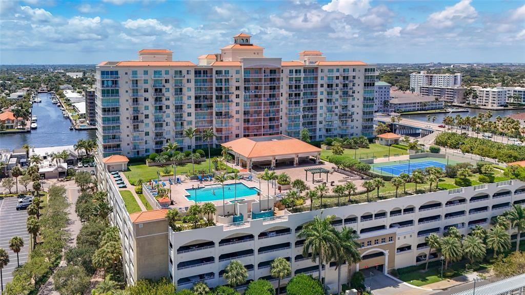 3020 NE 32nd Ave 810