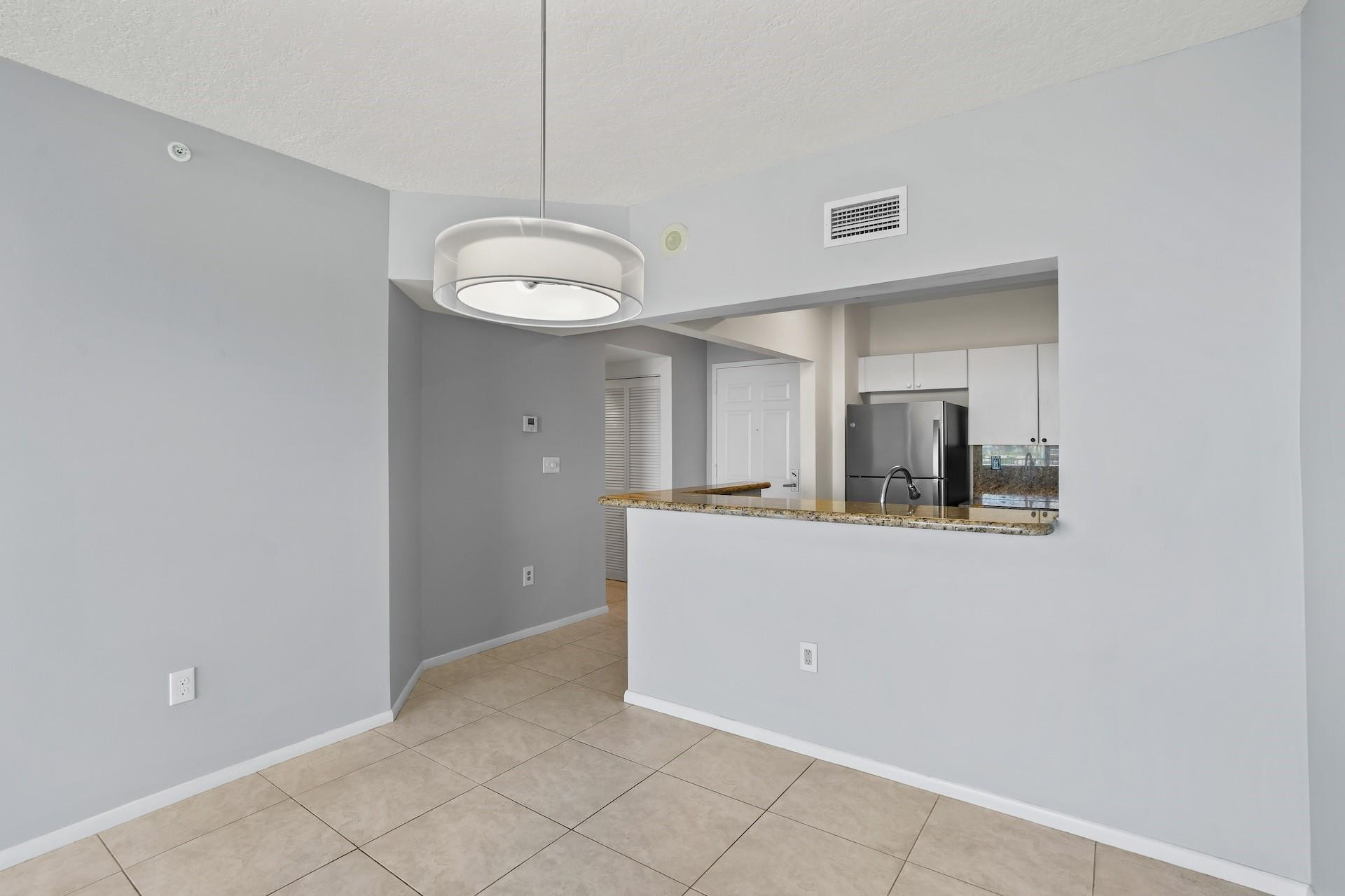 3020 NE 32nd Ave 810