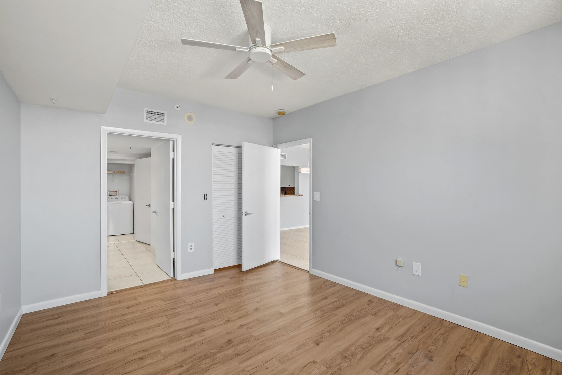 3020 NE 32nd Ave 810