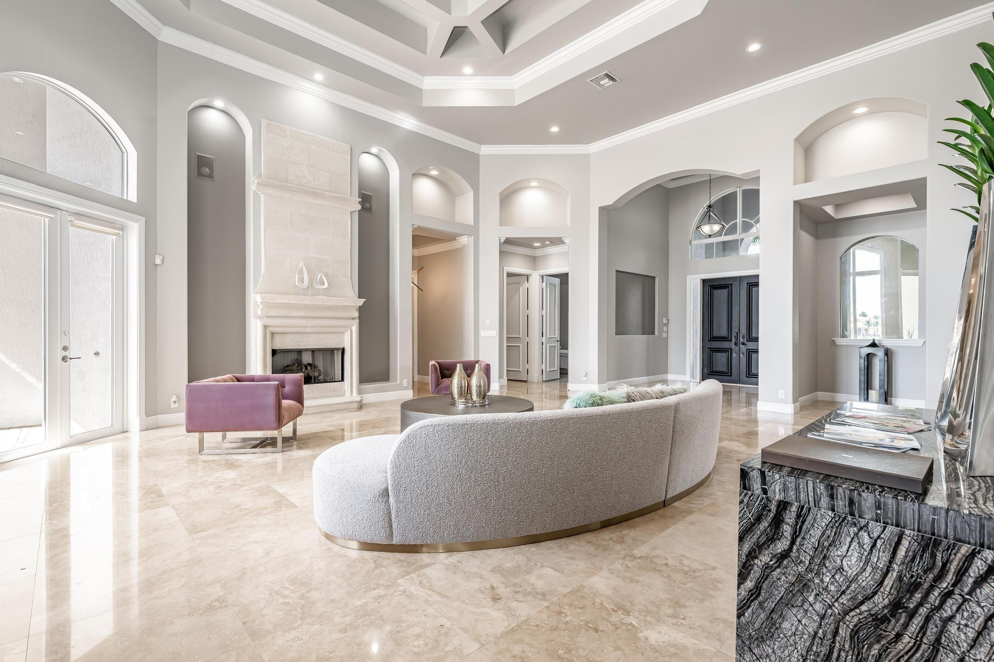3111 Lake Ridge Ln