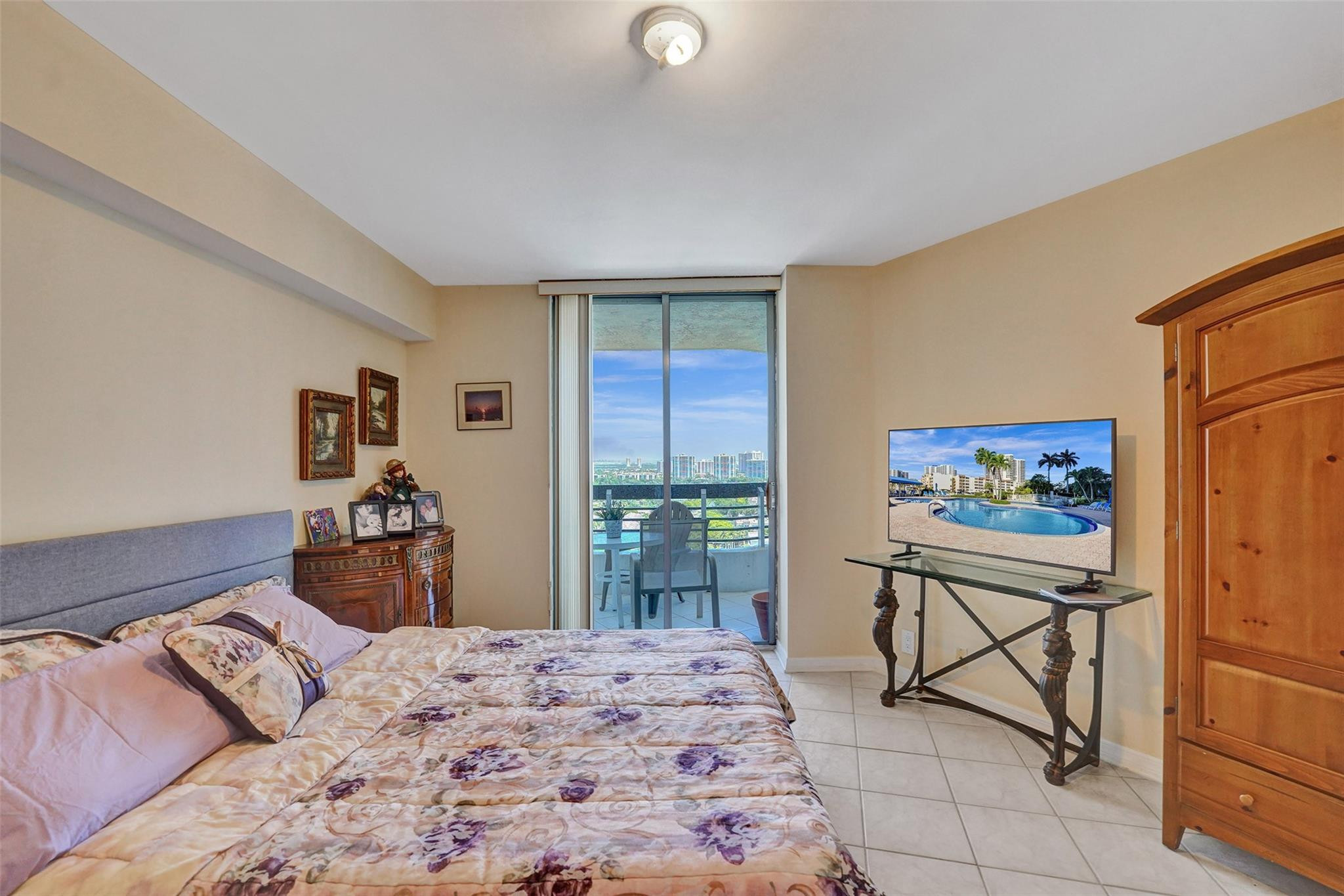 3530 Mystic Pointe Dr 2308