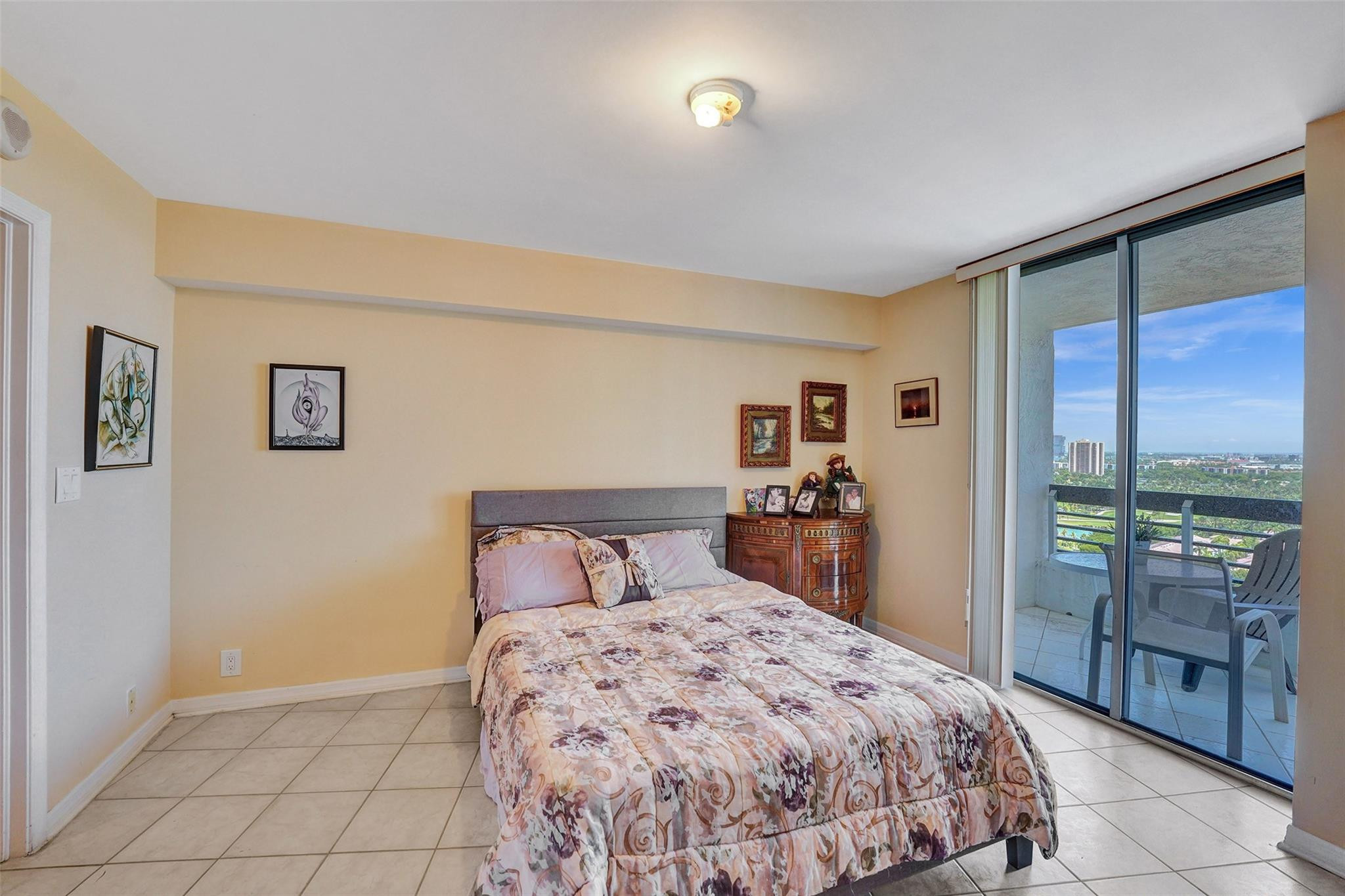 3530 Mystic Pointe Dr 2308