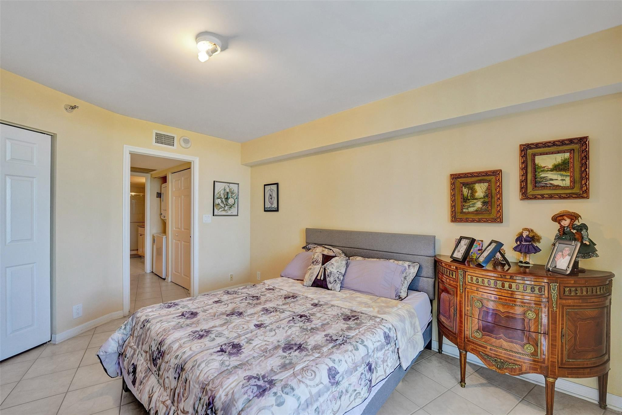 3530 Mystic Pointe Dr 2308