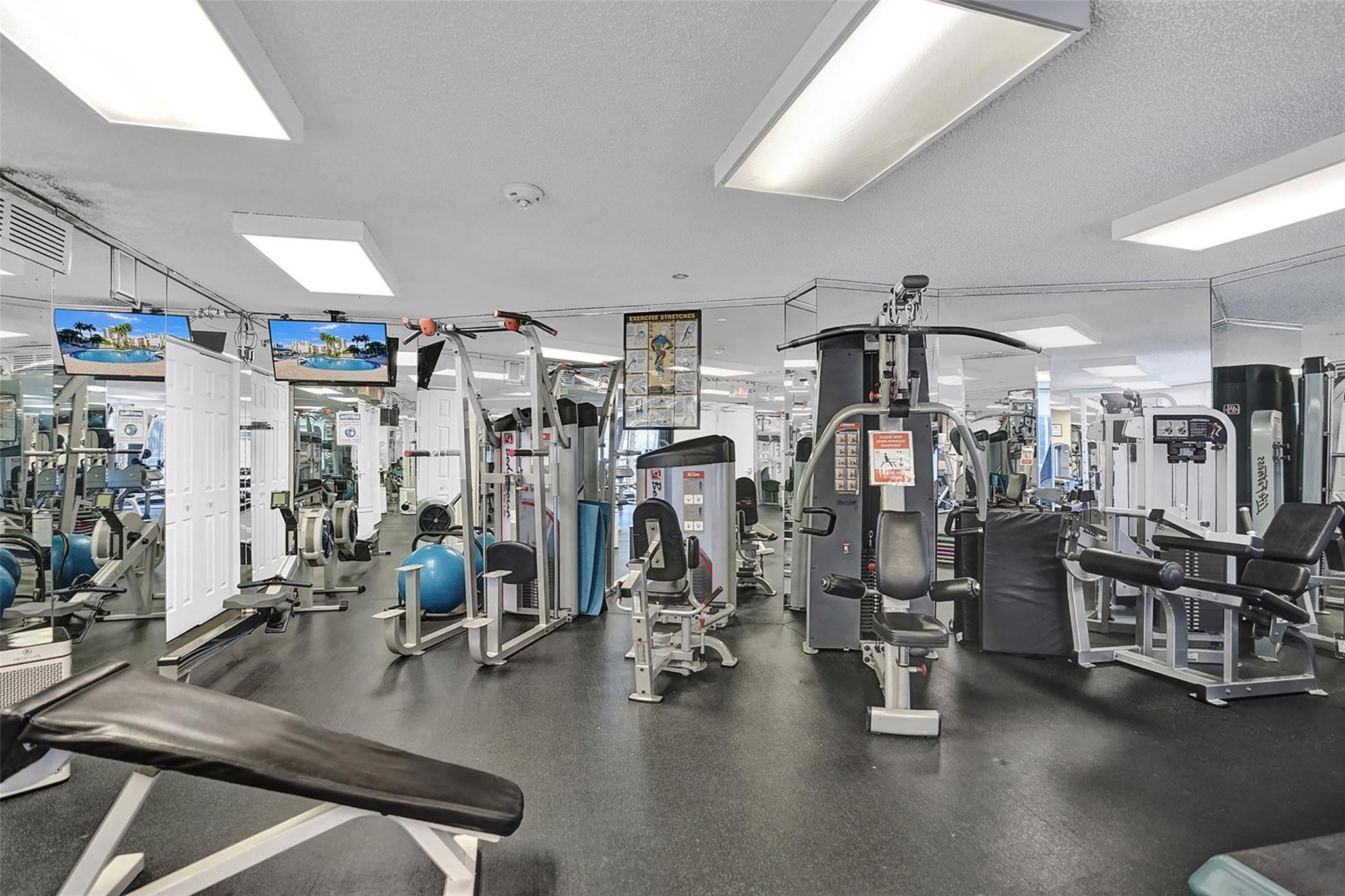 3530 Mystic Pointe Dr 2308