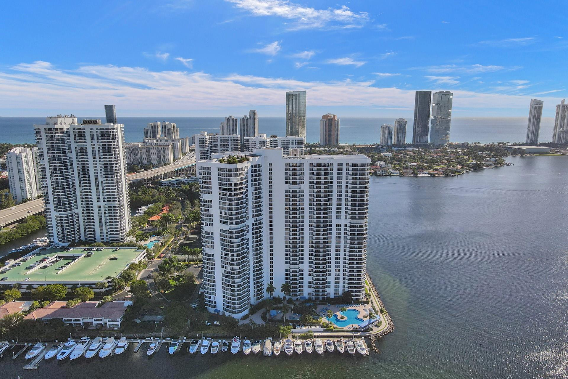 3530 Mystic Pointe Dr 2308