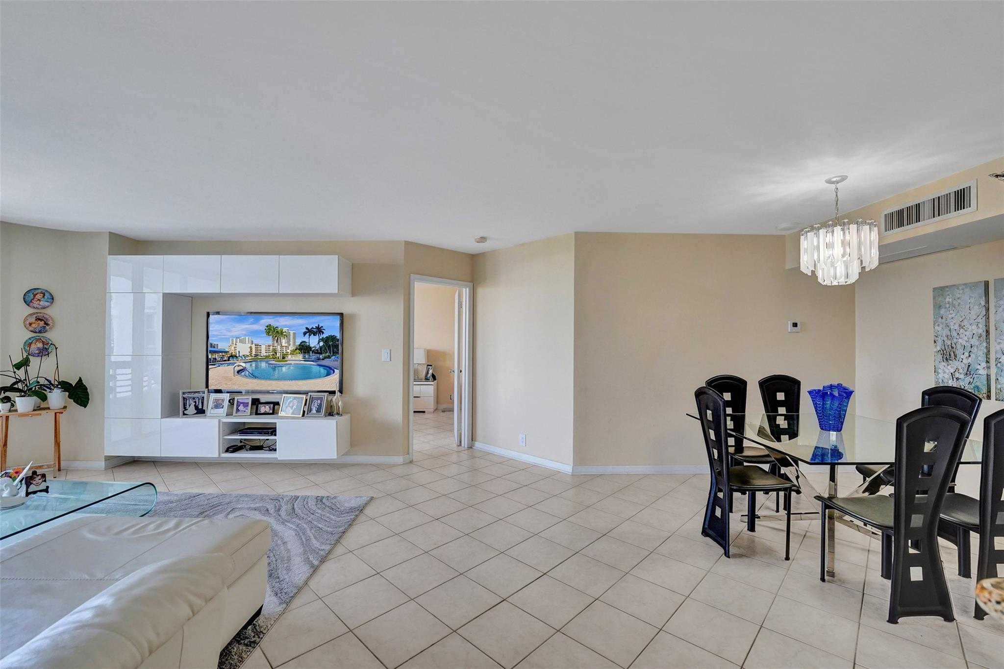 3530 Mystic Pointe Dr 2308