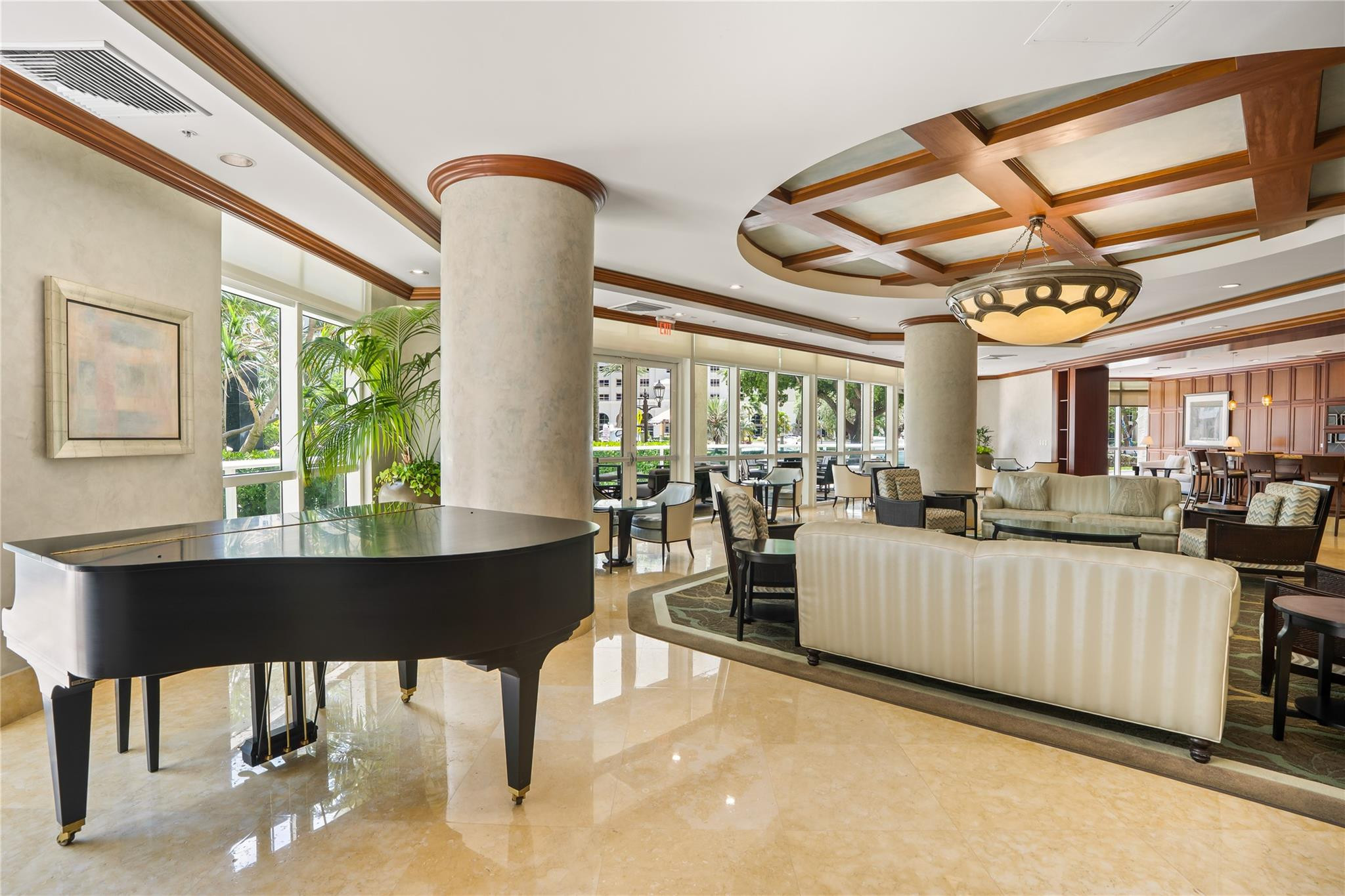 347 N New River Dr 2808