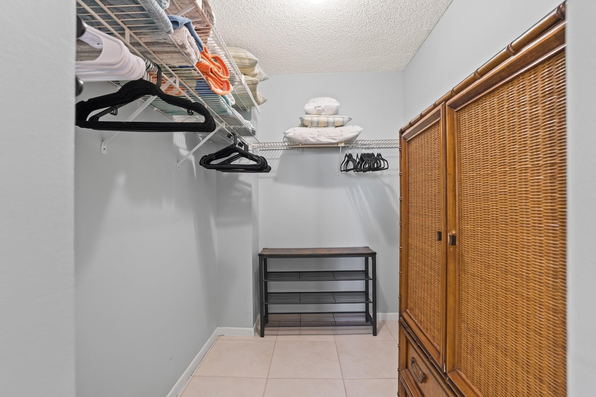 101 Briny Ave 809