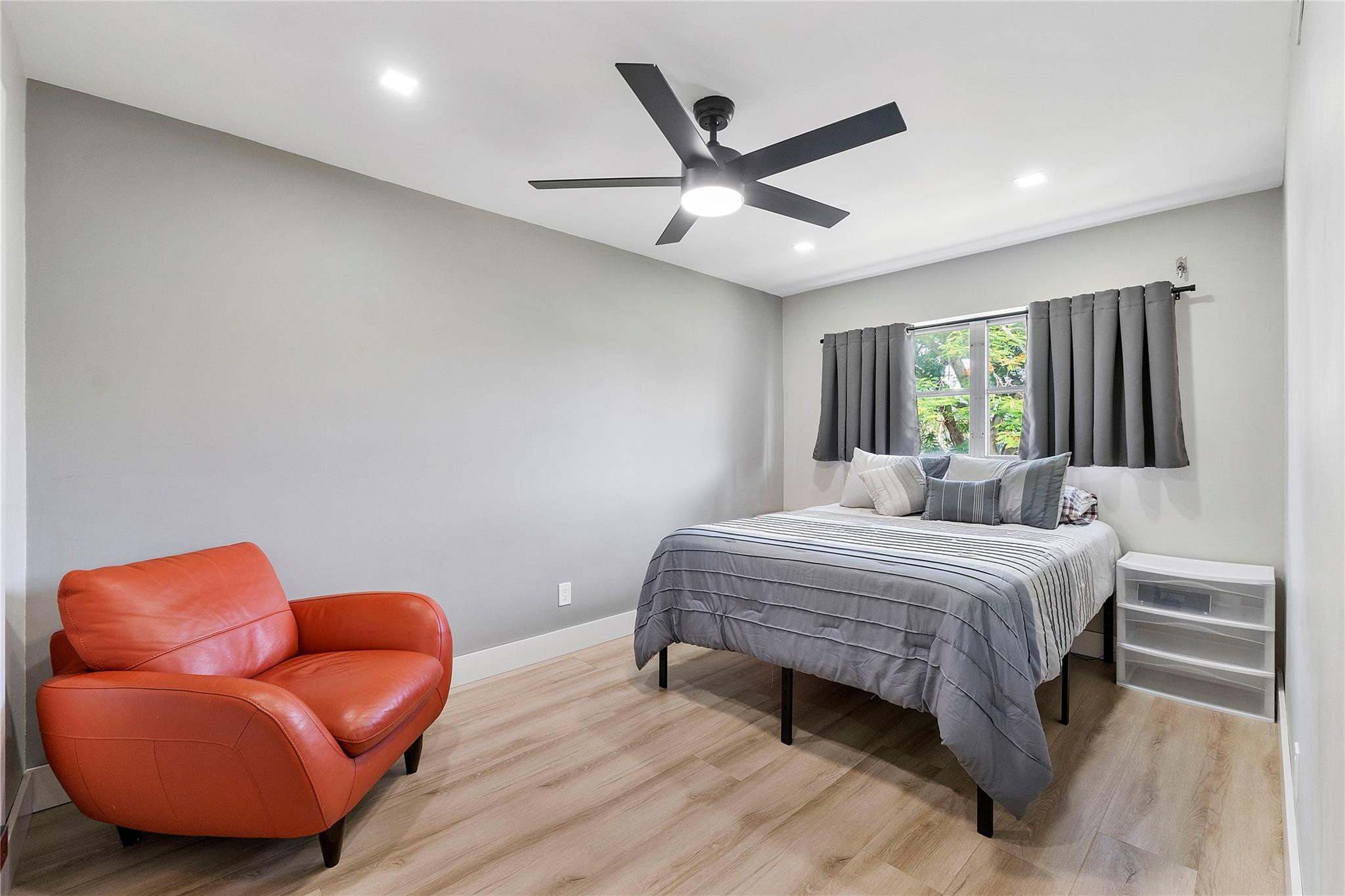 5208 NE 24th Ter F218