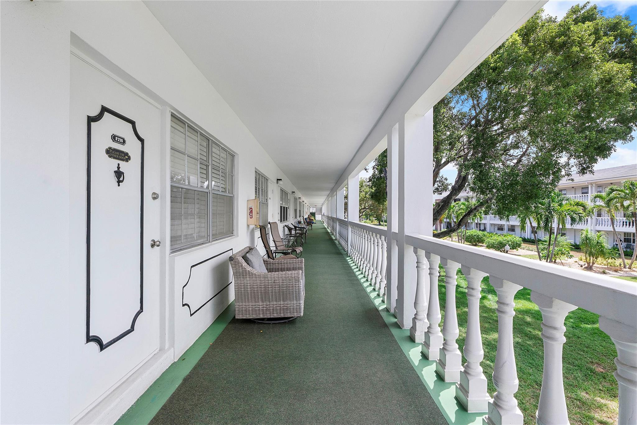 5208 NE 24th Ter F218