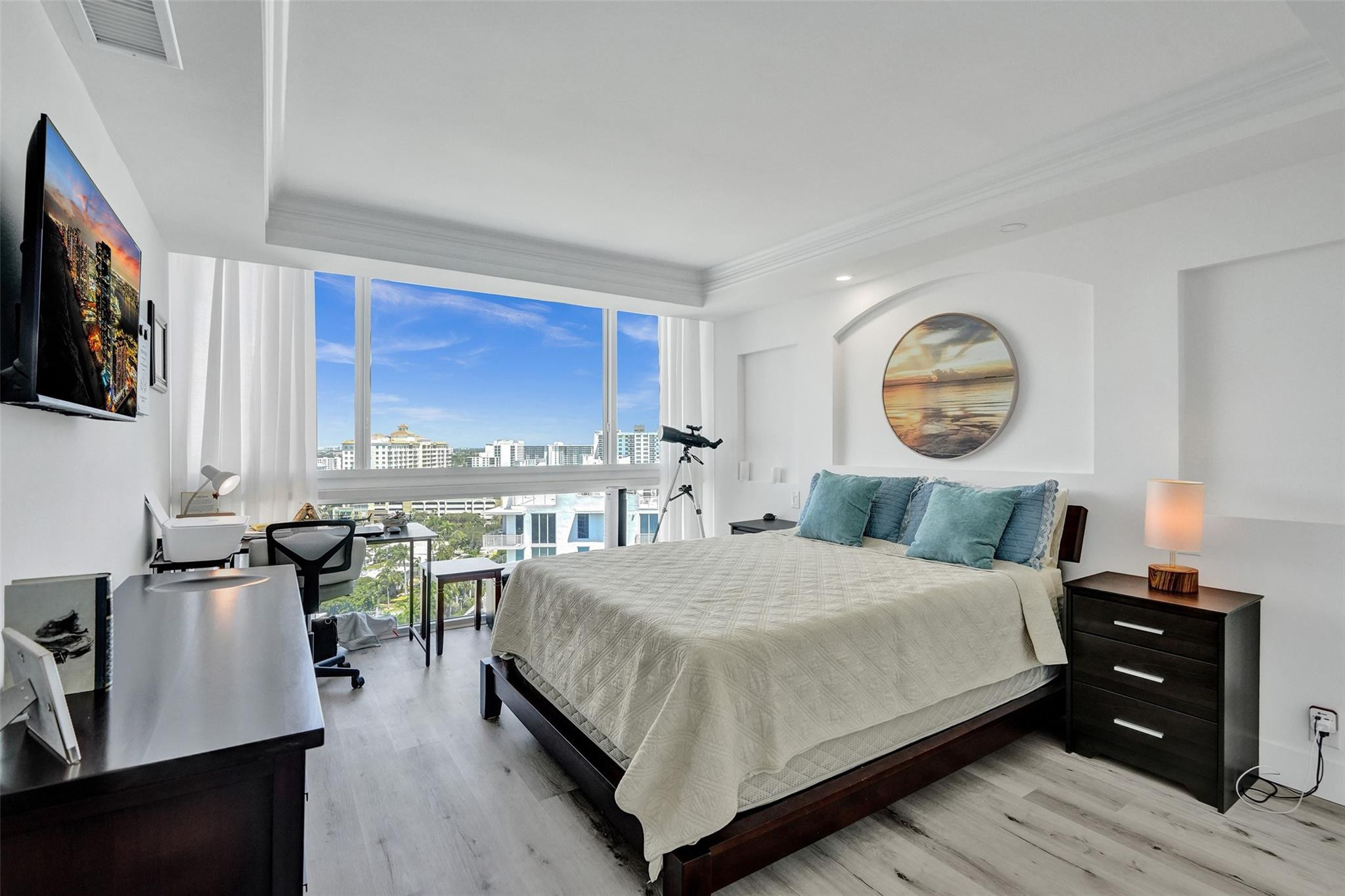 2715 N Ocean Blvd 17F