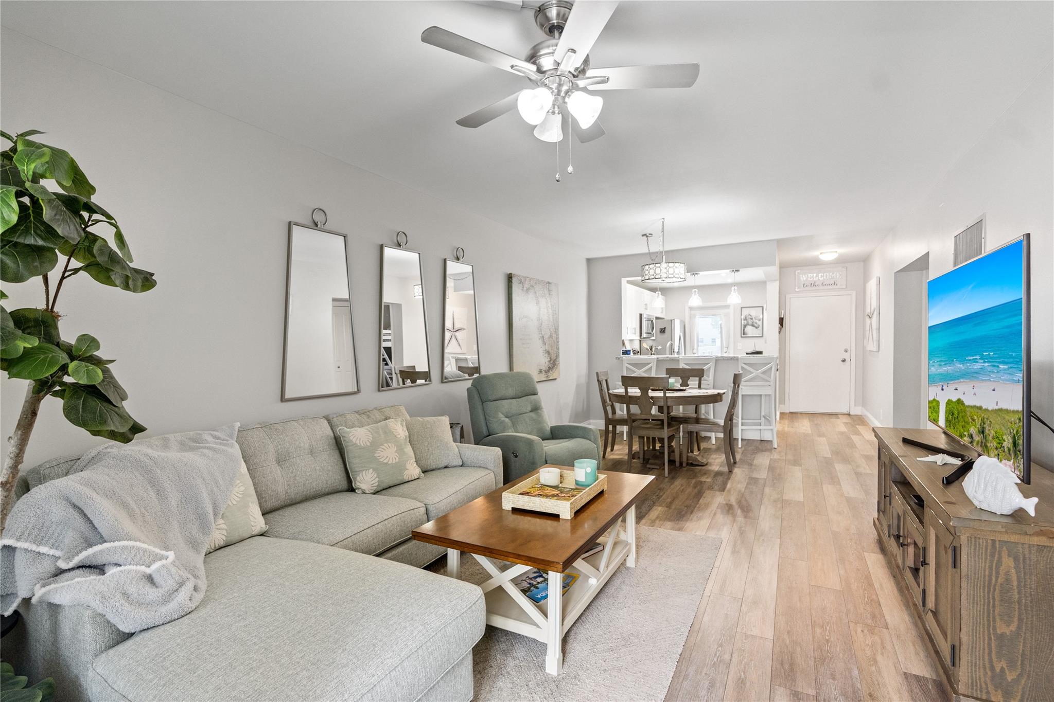 4117 Bougainvilla Dr 102