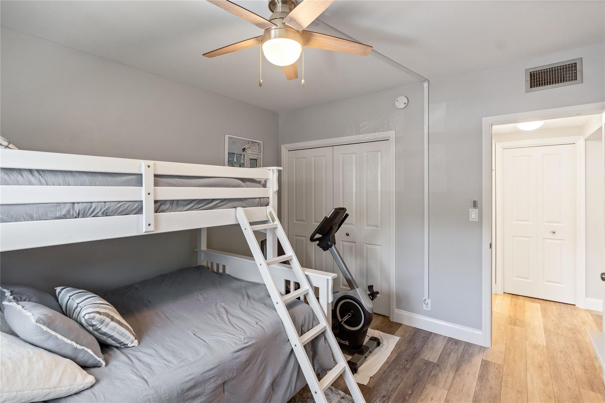 4117 Bougainvilla Dr 102