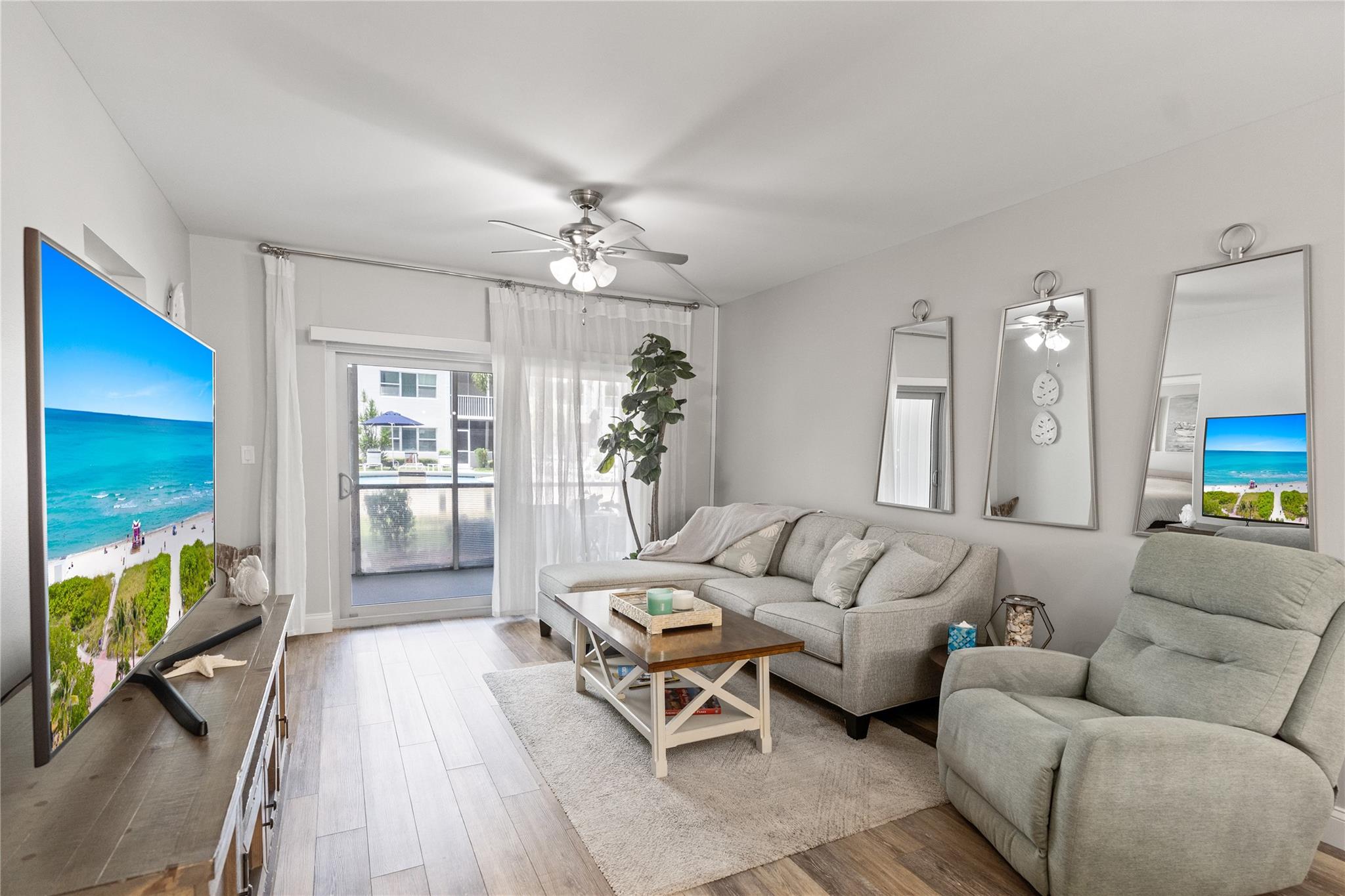 4117 Bougainvilla Dr 102