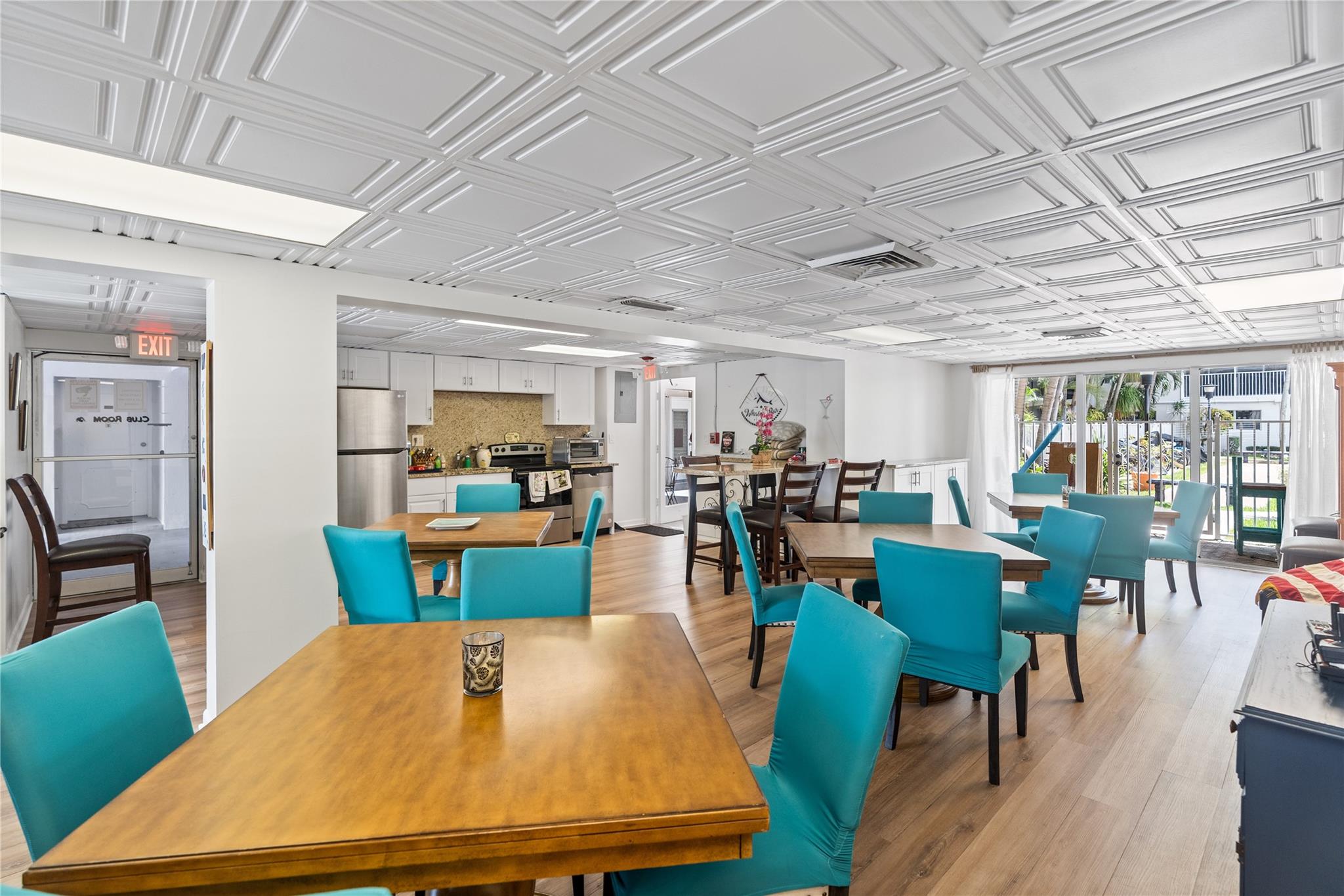 4117 Bougainvilla Dr 102