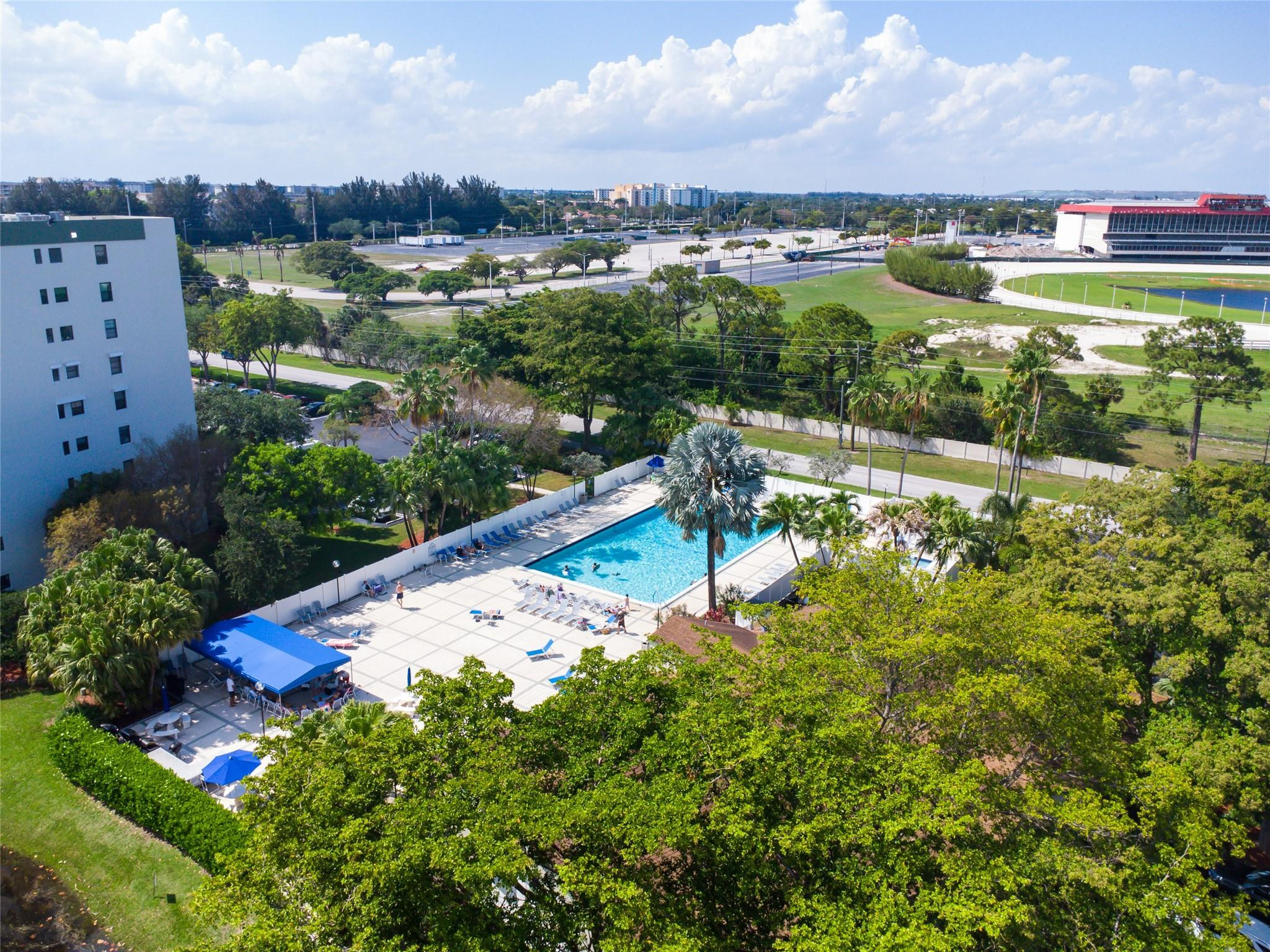 2240 N Cypress Bend Dr 802