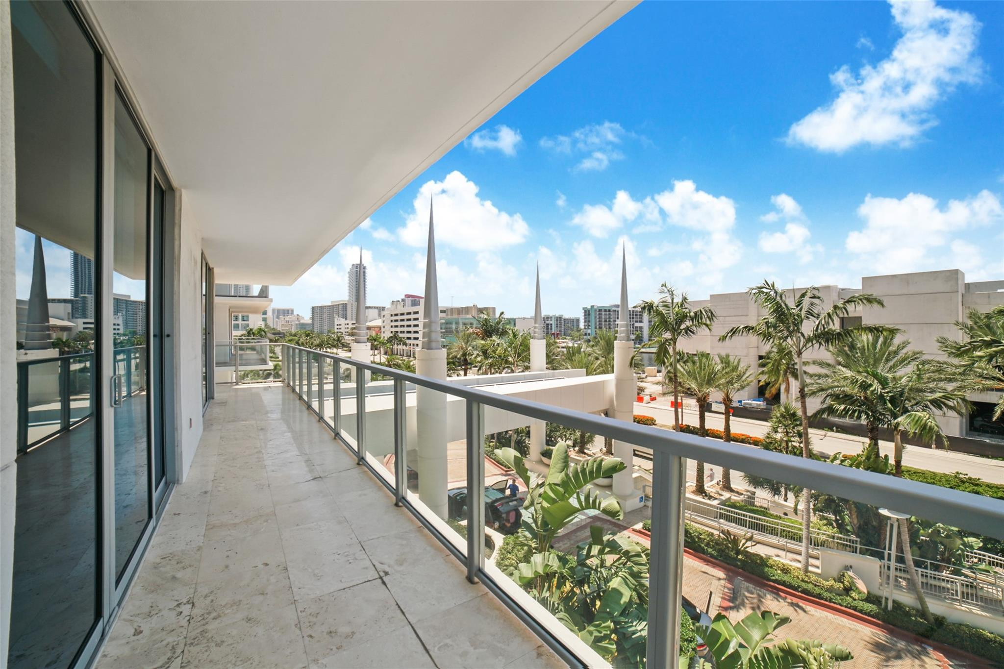 3101 S Ocean Dr 401