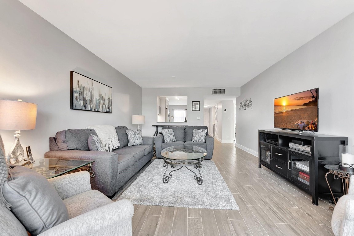 777 S Federal Hwy O-201