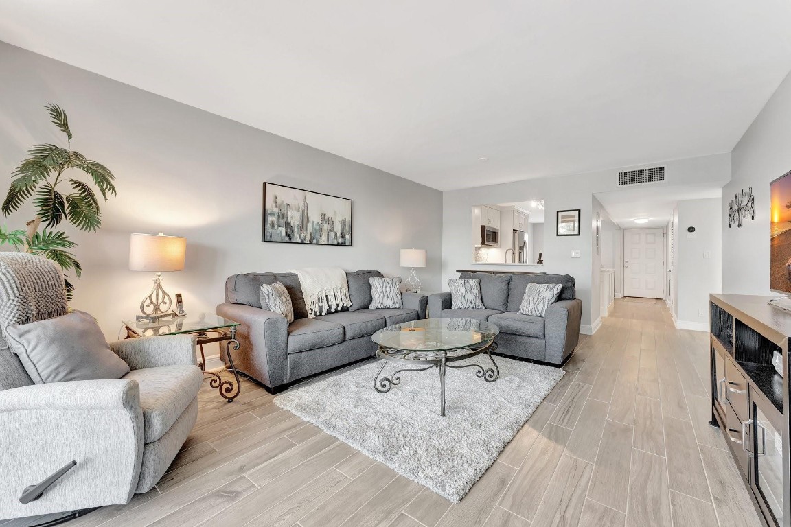 777 S Federal Hwy O-201