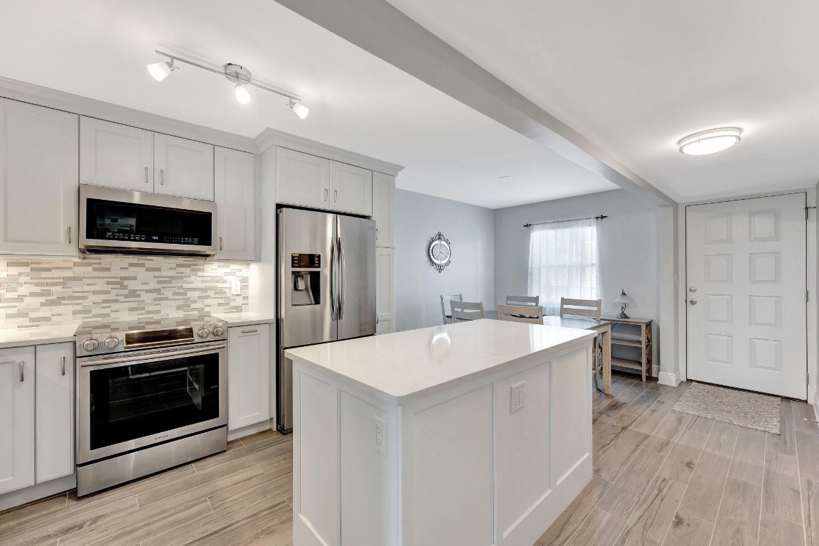 777 S Federal Hwy O-201