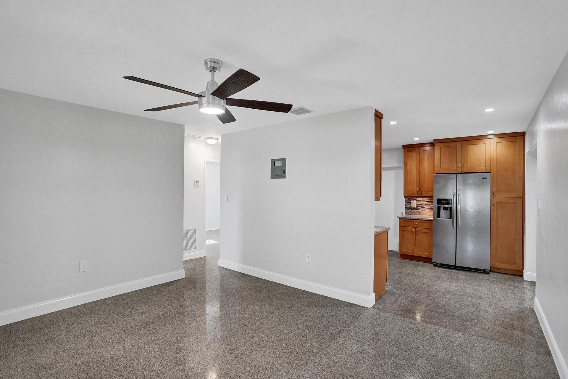 1617 NE 17th Ter