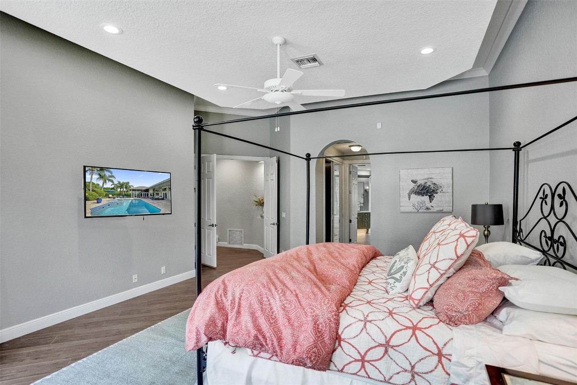 7811 E Upper Ridge Dr