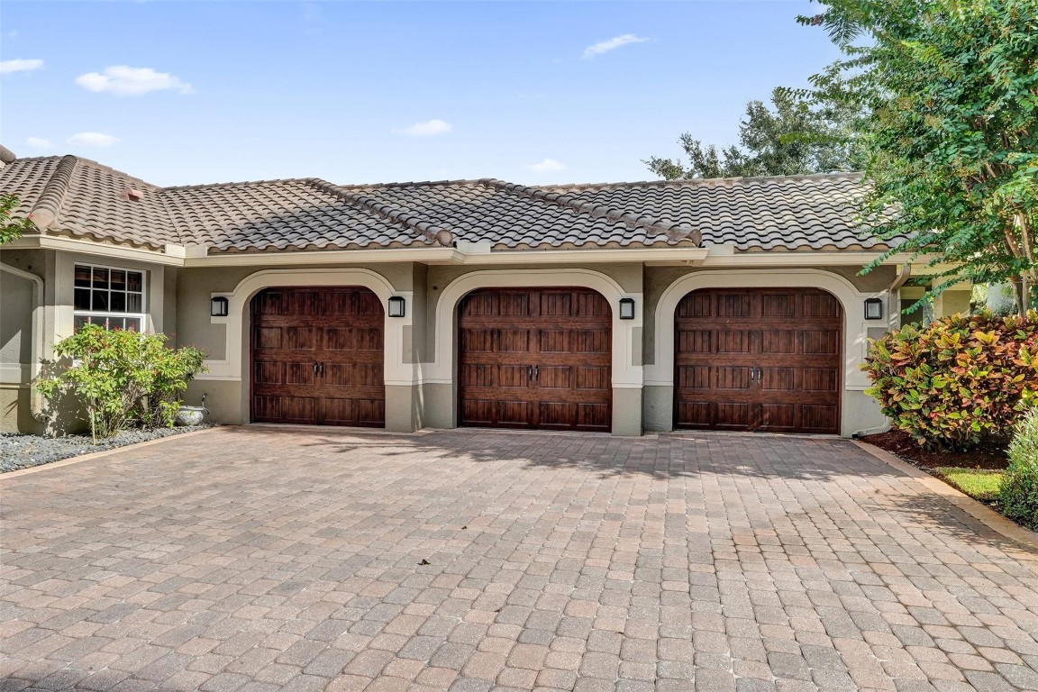 7811 E Upper Ridge Dr