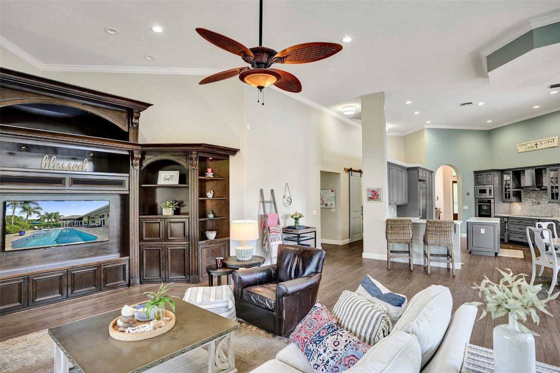 7811 E Upper Ridge Dr