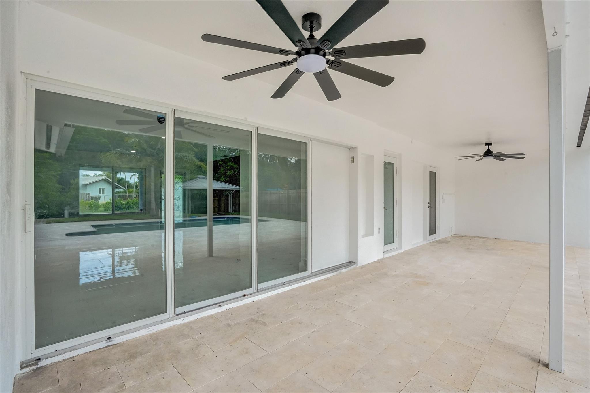 2615 NW 9th Ter