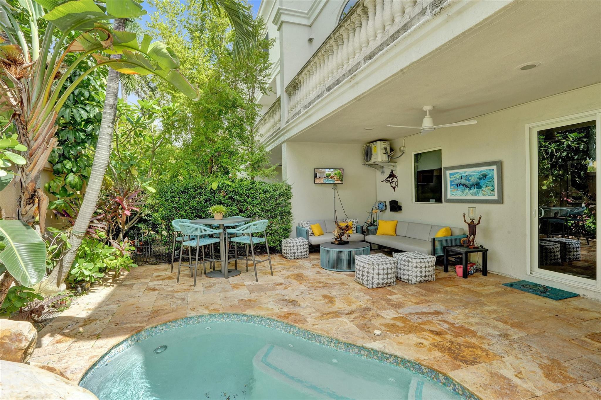 1774 Bay Dr 18