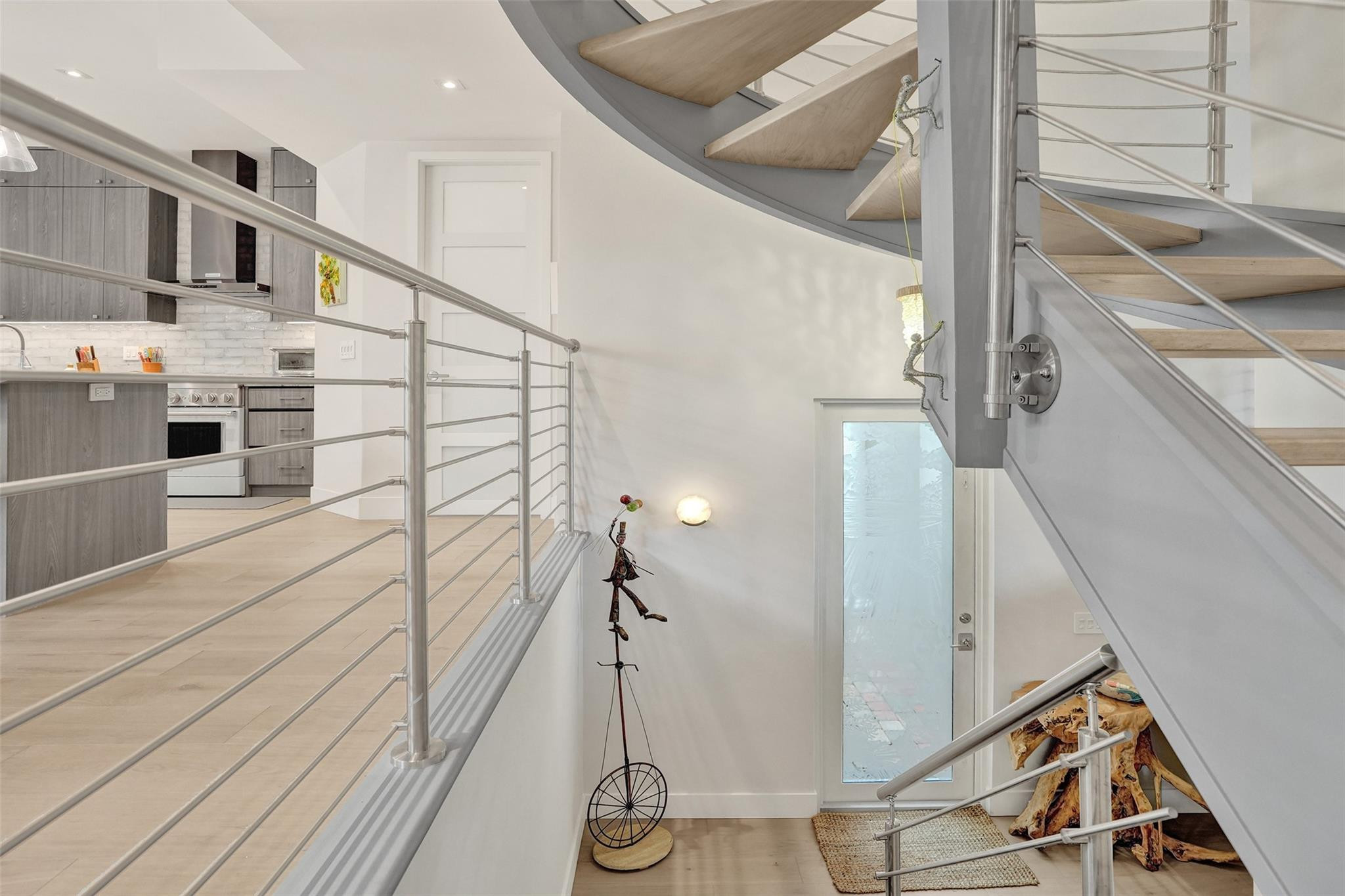 1774 Bay Dr 18