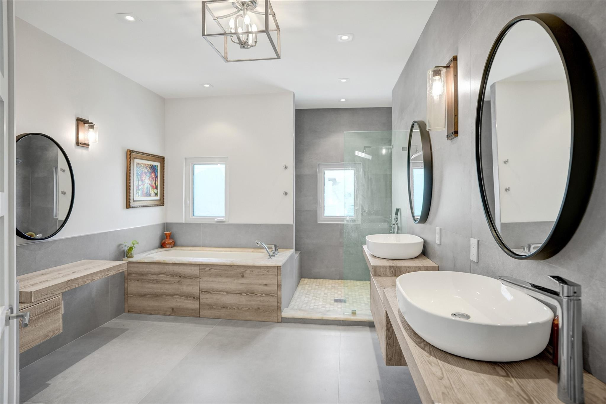1774 Bay Dr 18