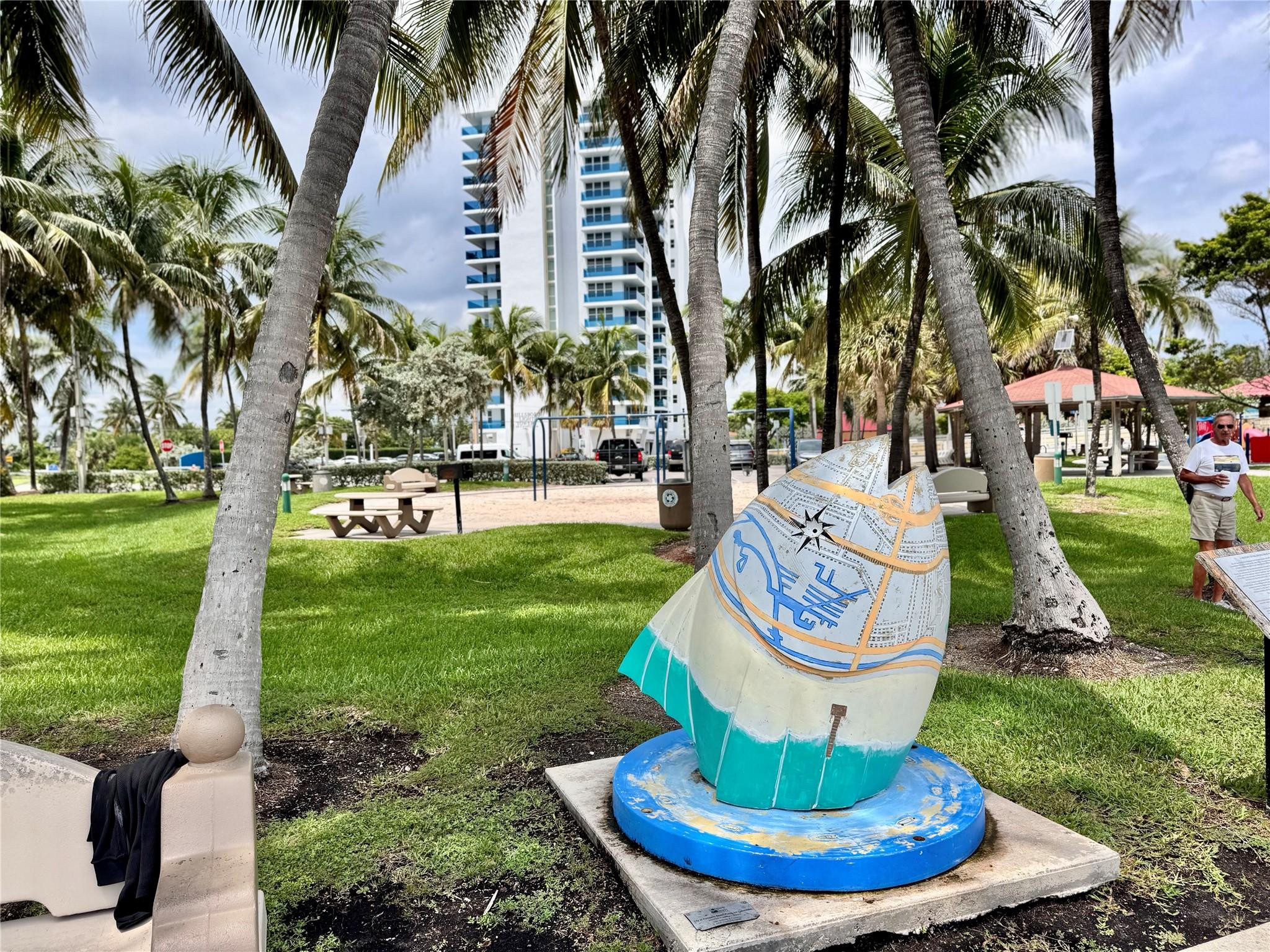 1774 Bay Dr 18