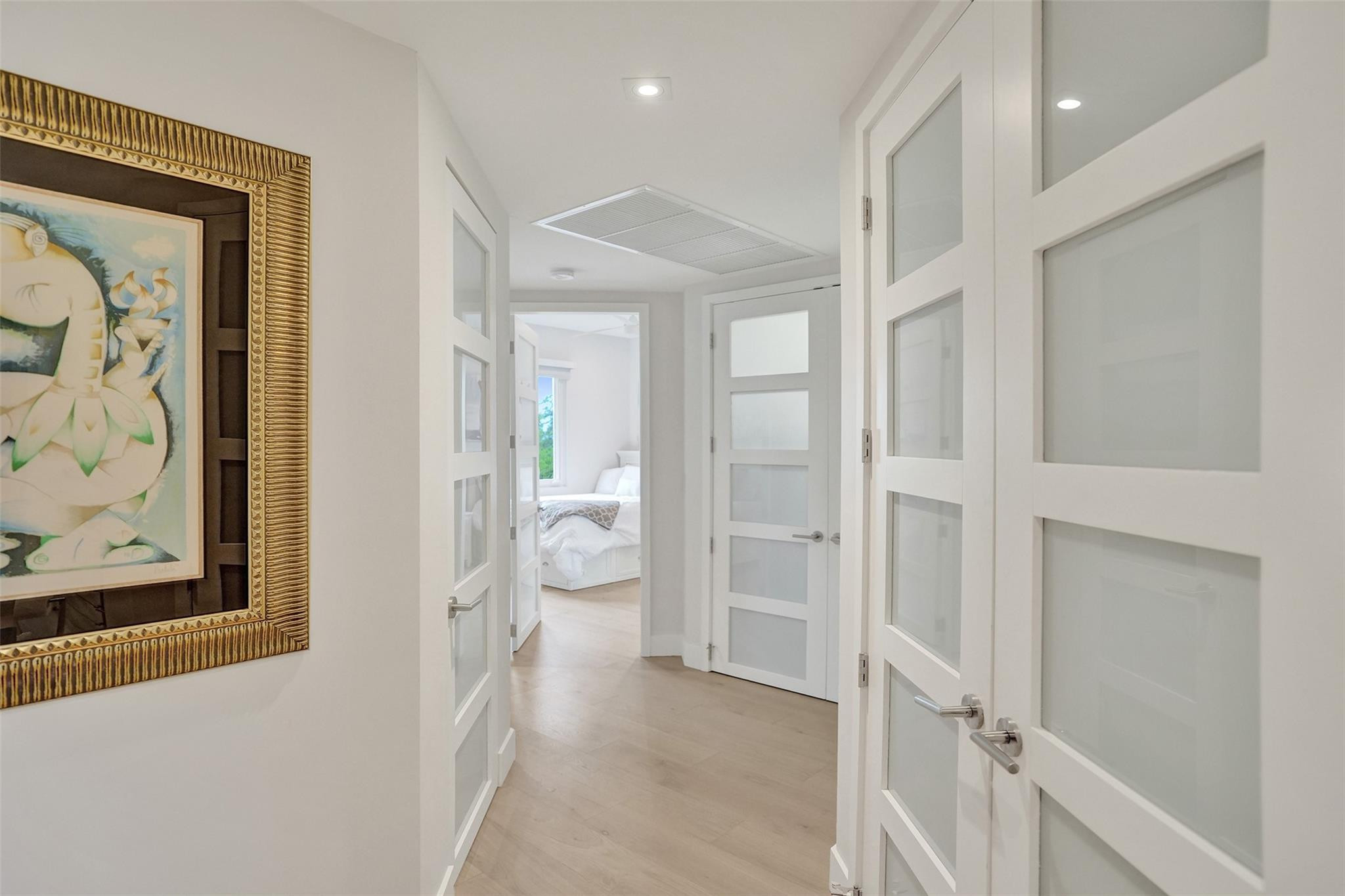 1774 Bay Dr 18