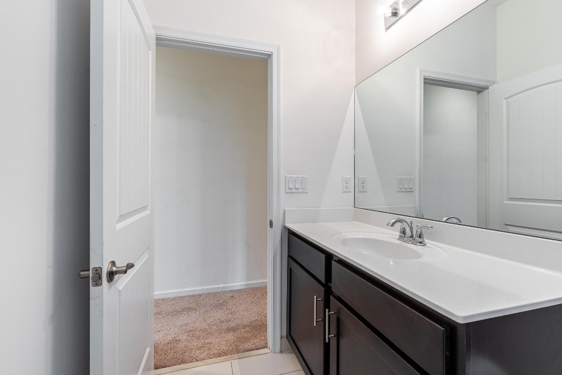 4228 N Dixie Hwy 107