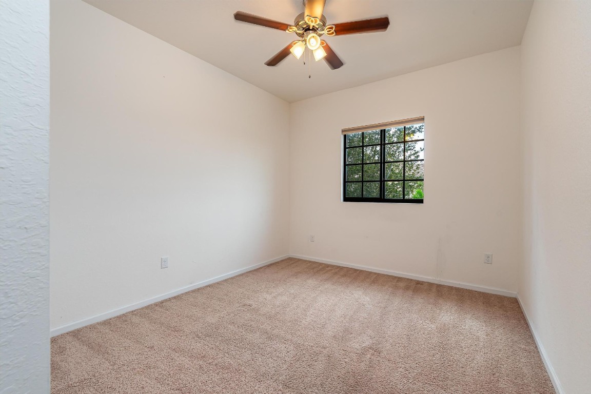 4228 N Dixie Hwy 107