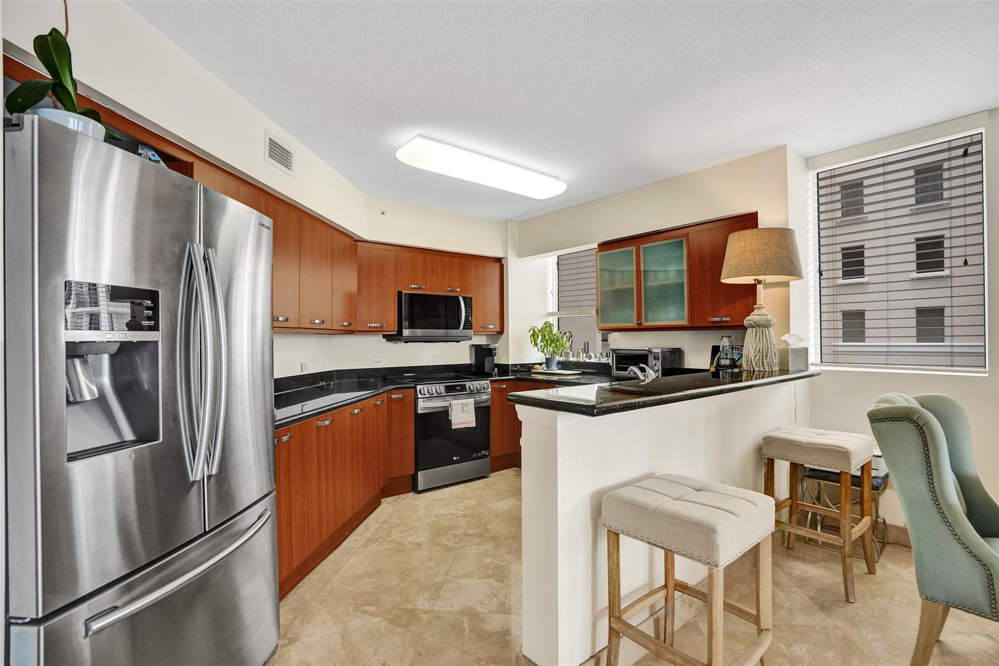 2001 N Ocean Blvd 1005