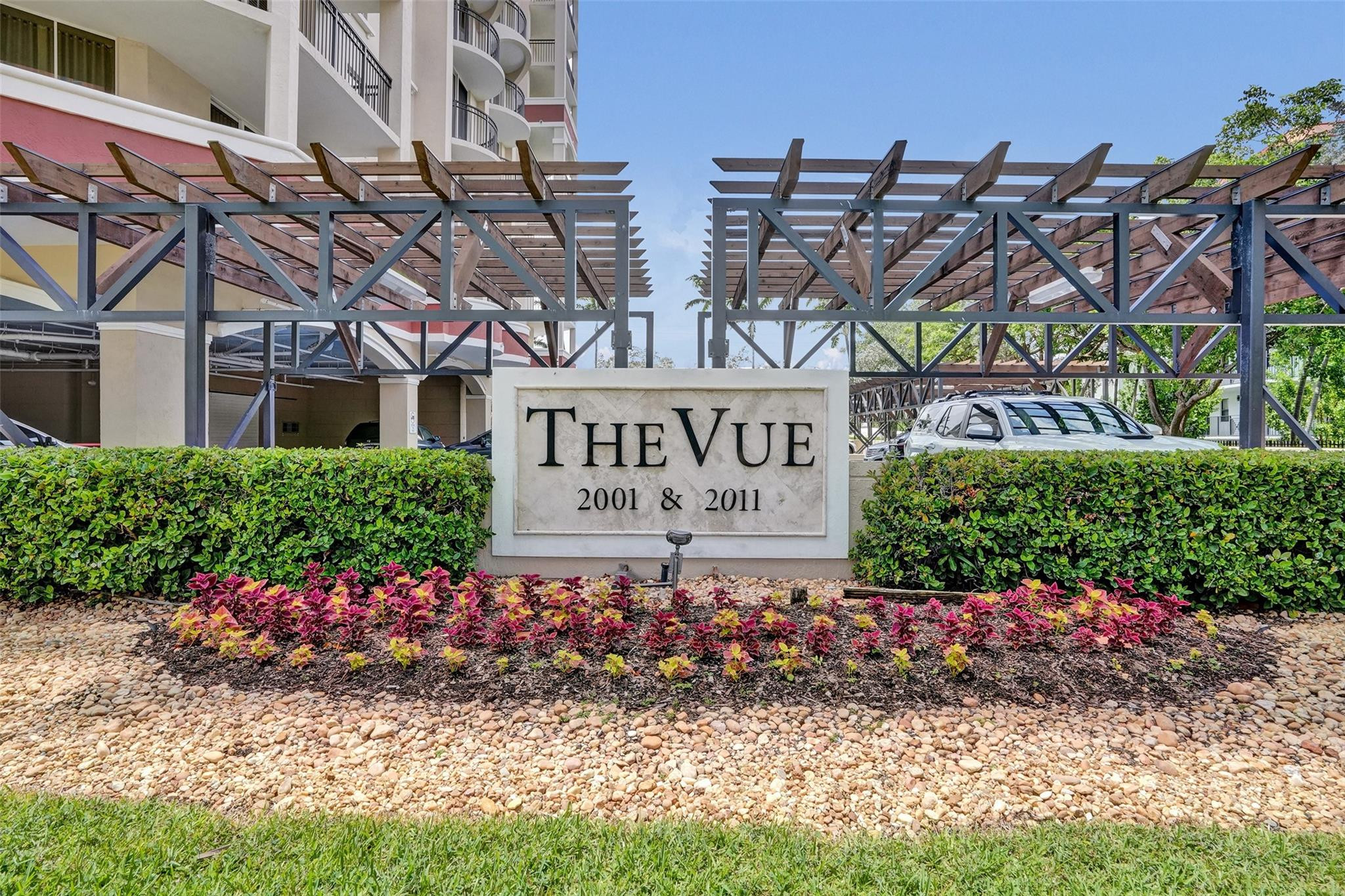 2001 N Ocean Blvd 1005