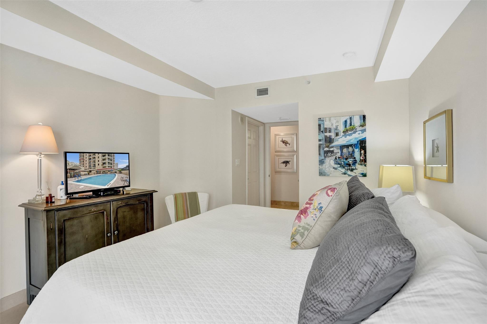 2001 N Ocean Blvd 1005