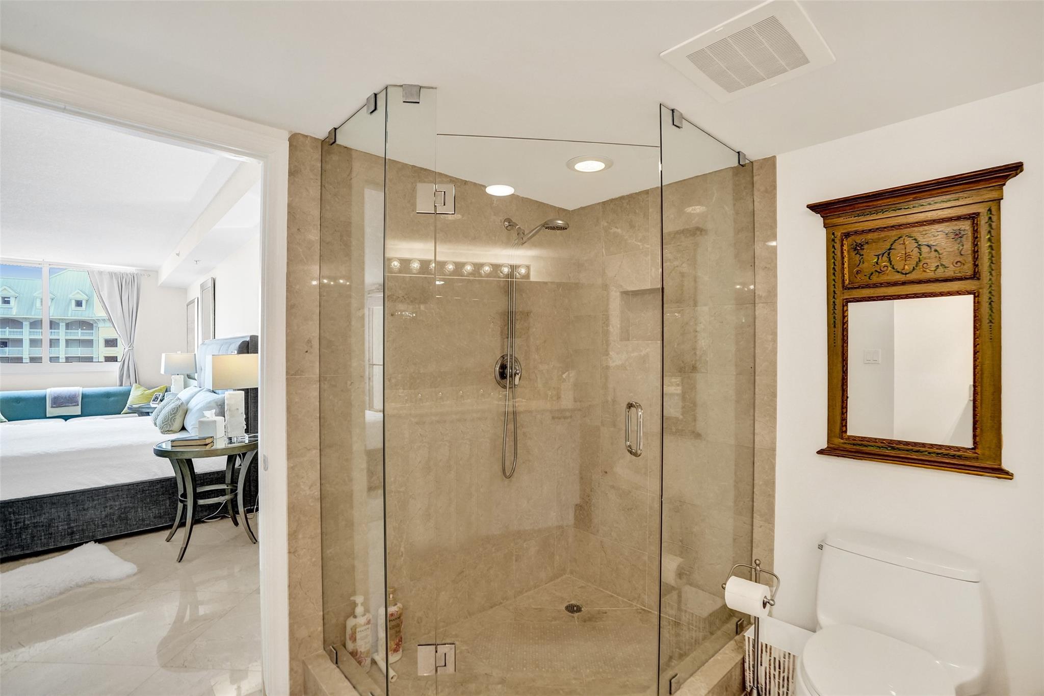 2001 N Ocean Blvd 1005