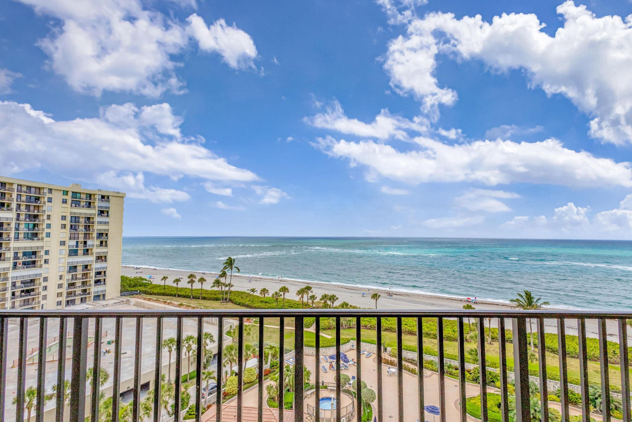 300 Ocean Trail Way 907
