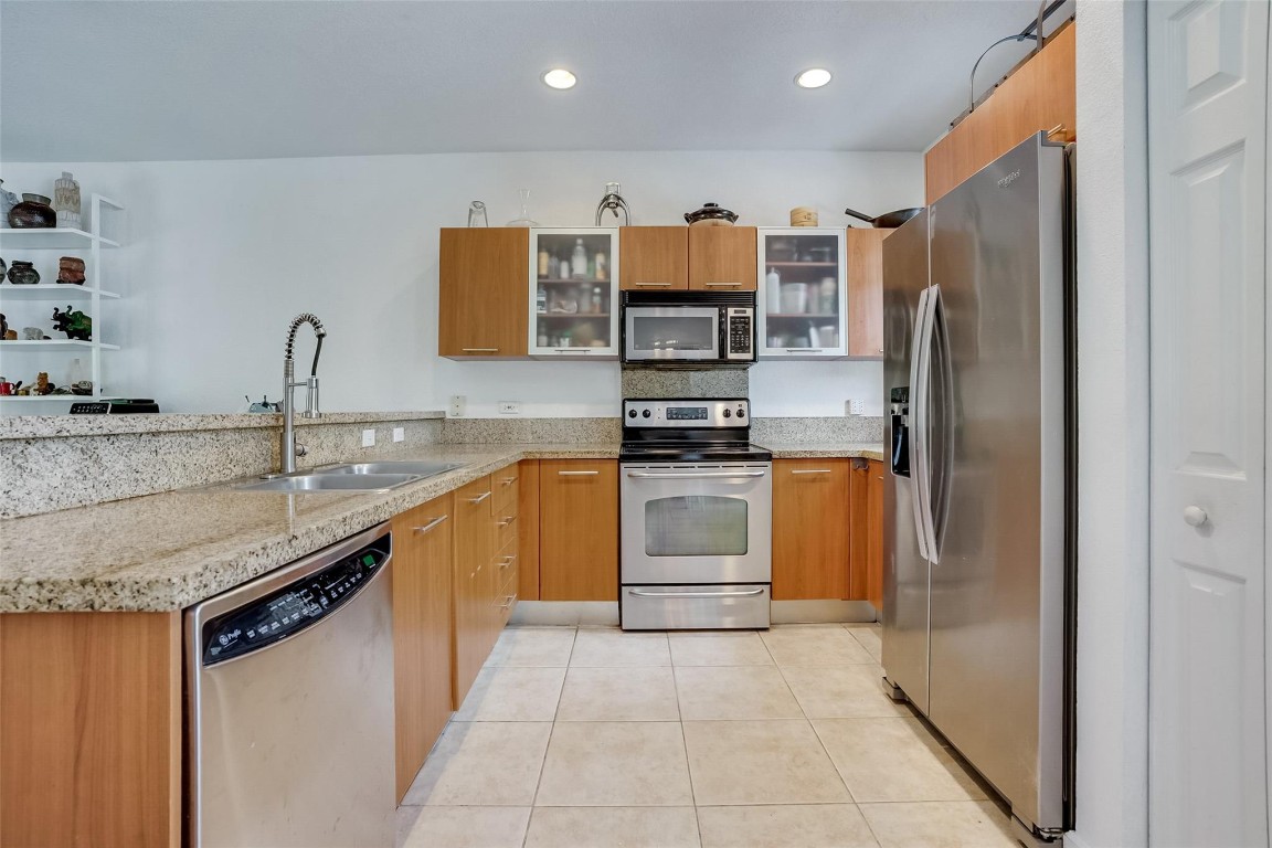 2544 SW 14th Ave 105