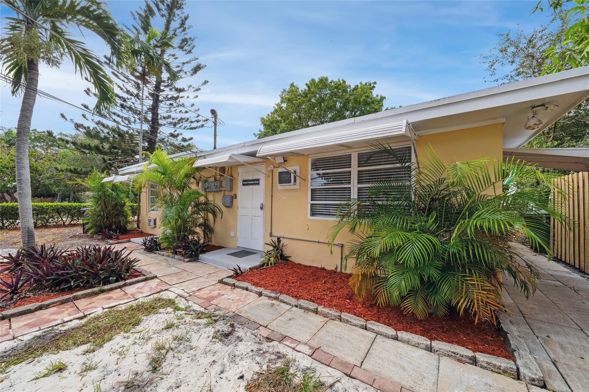 1420 Miami Rd C