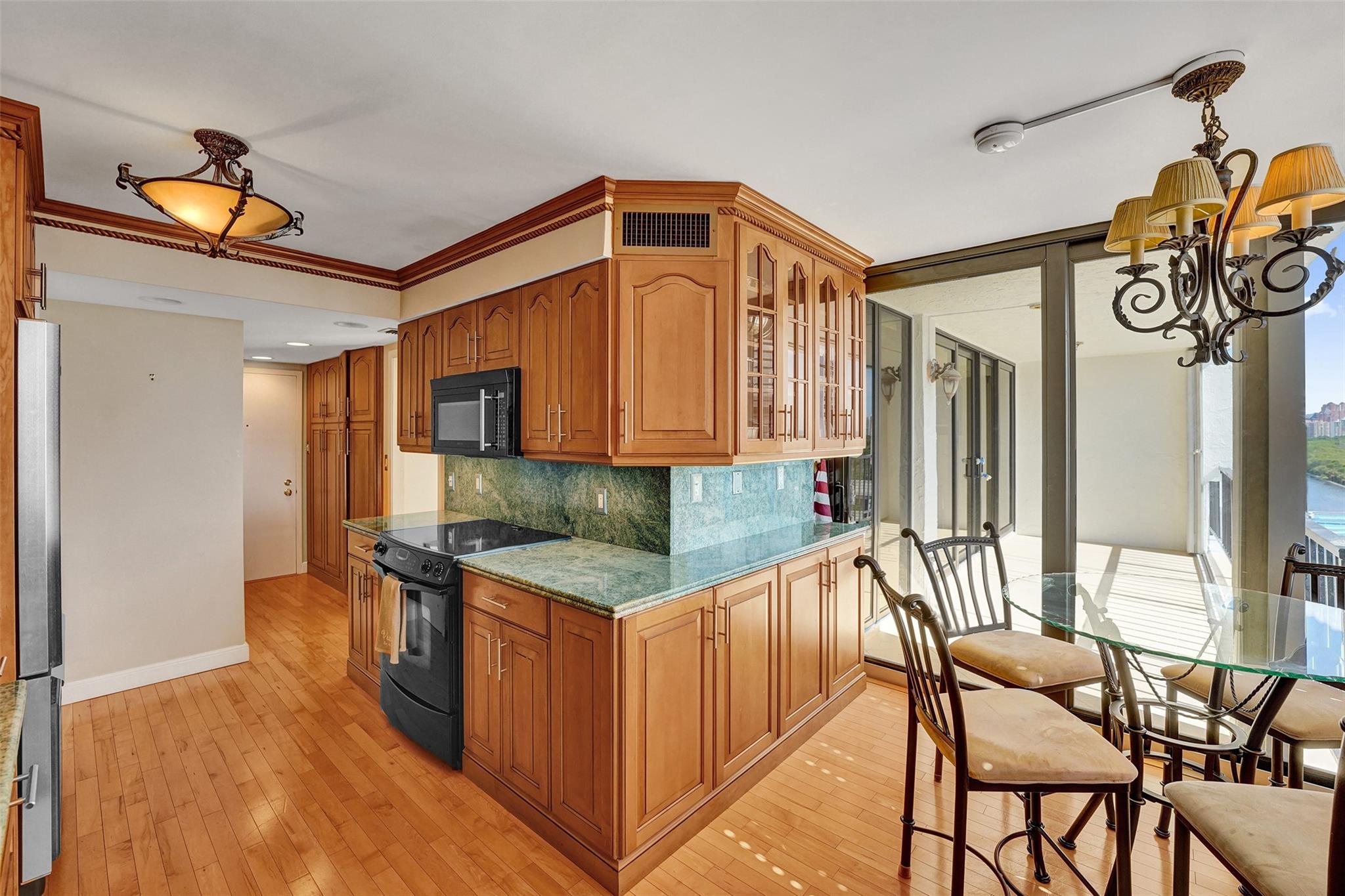 936 Intracoastal Dr 11C