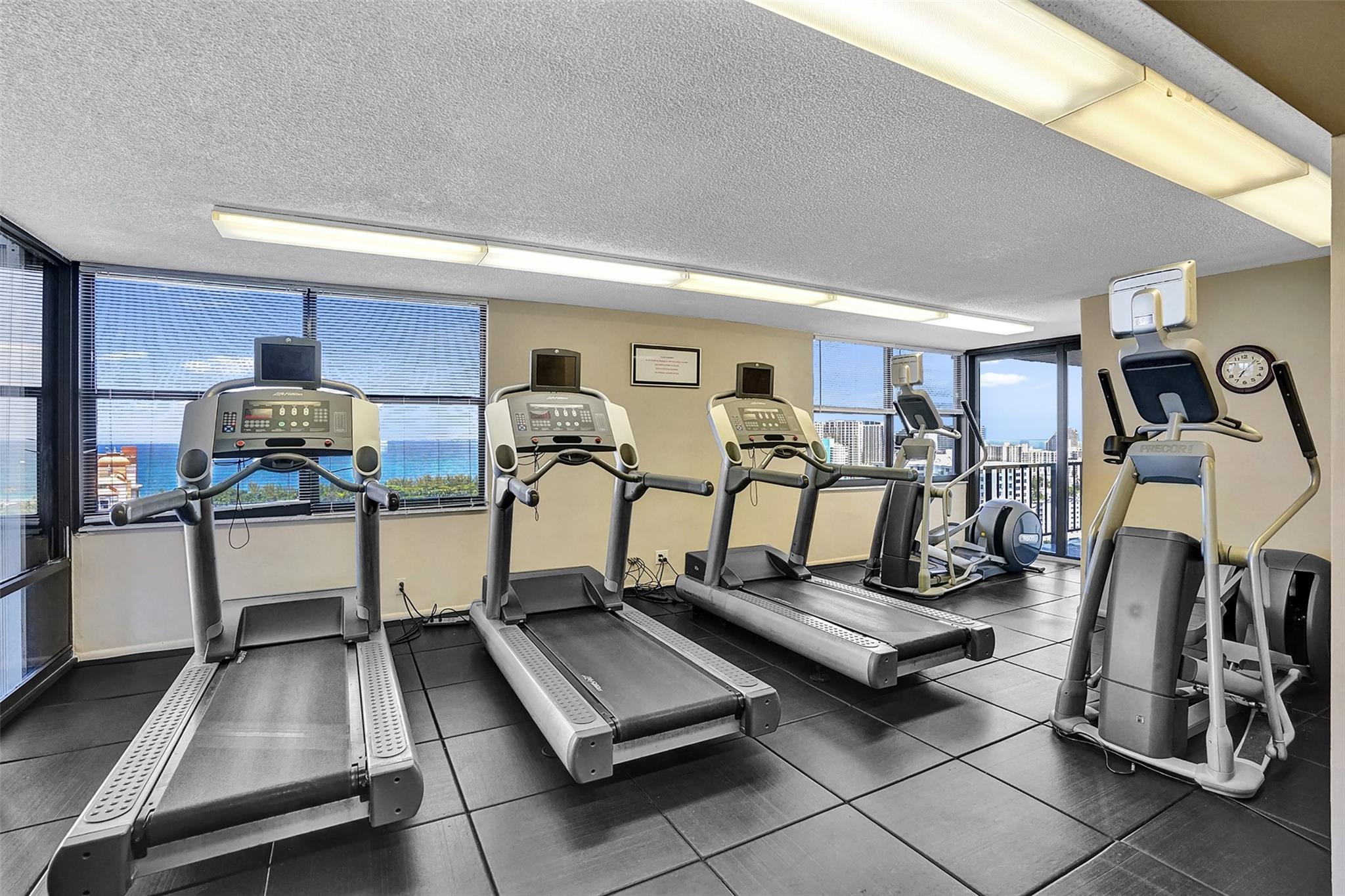 936 Intracoastal Dr 11C