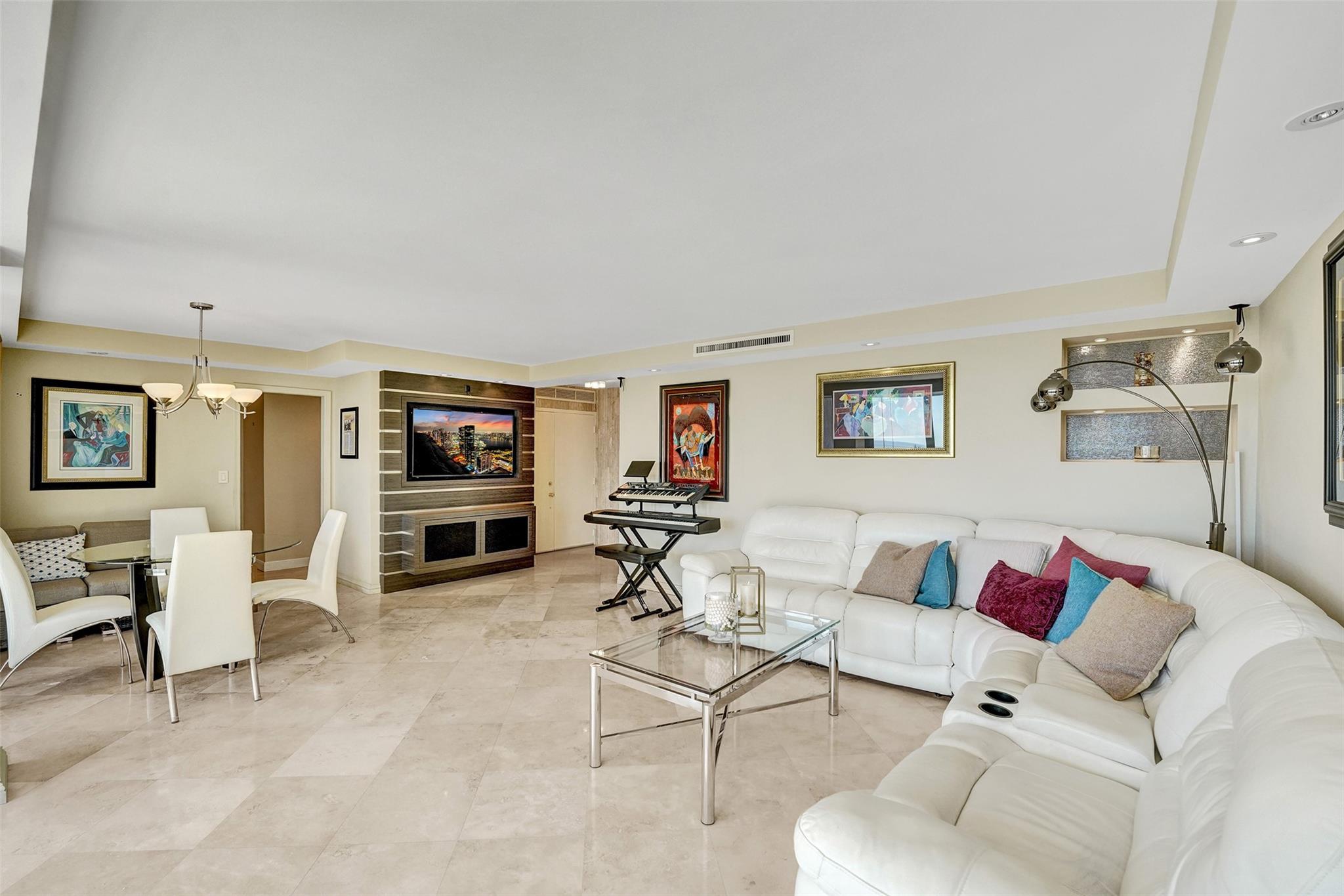 936 Intracoastal Dr 11C