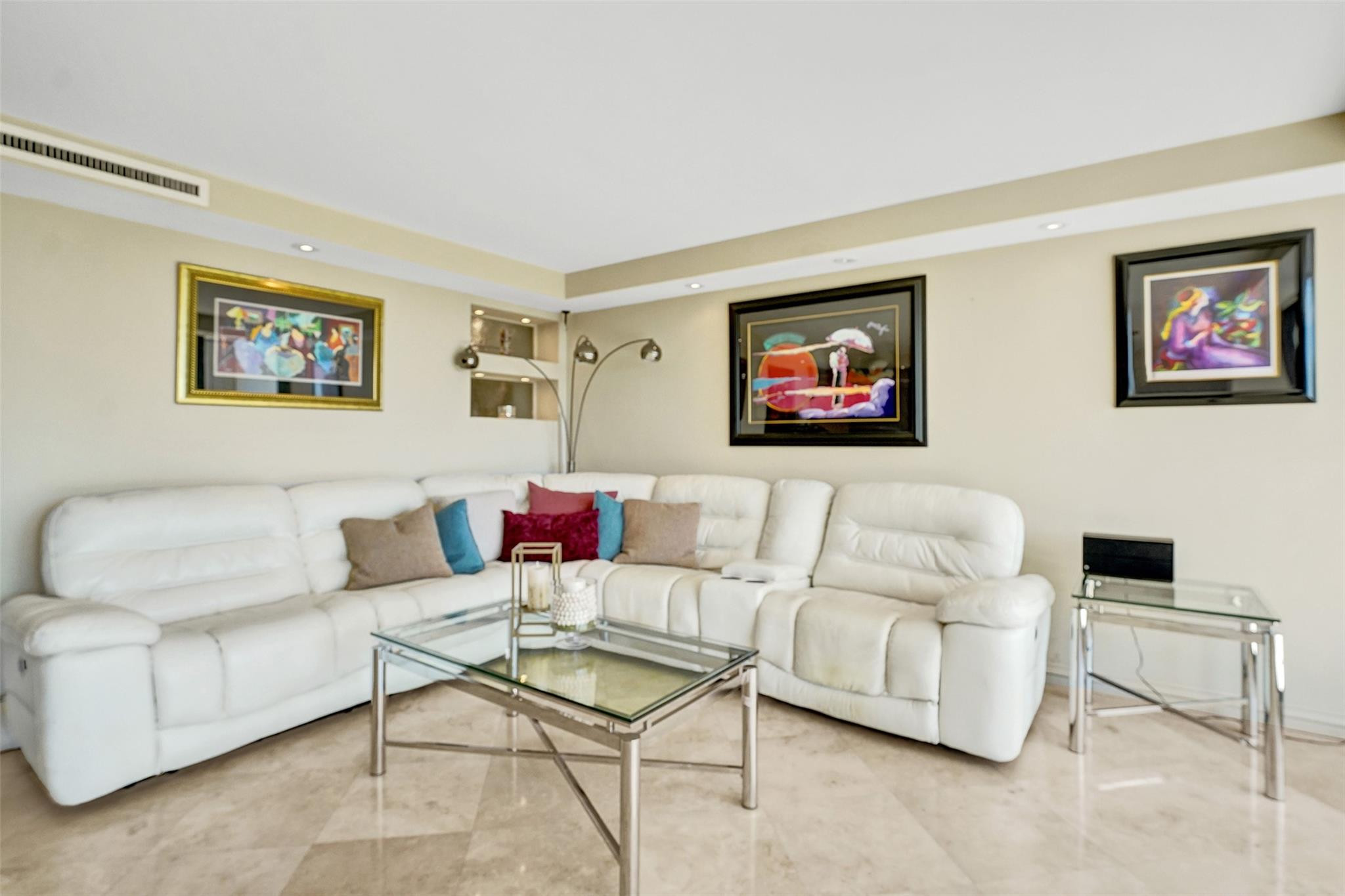 936 Intracoastal Dr 11C