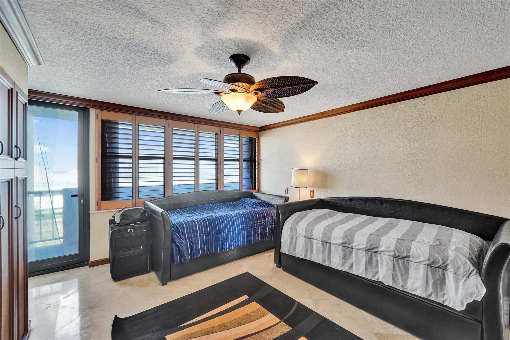 936 Intracoastal Dr 11C