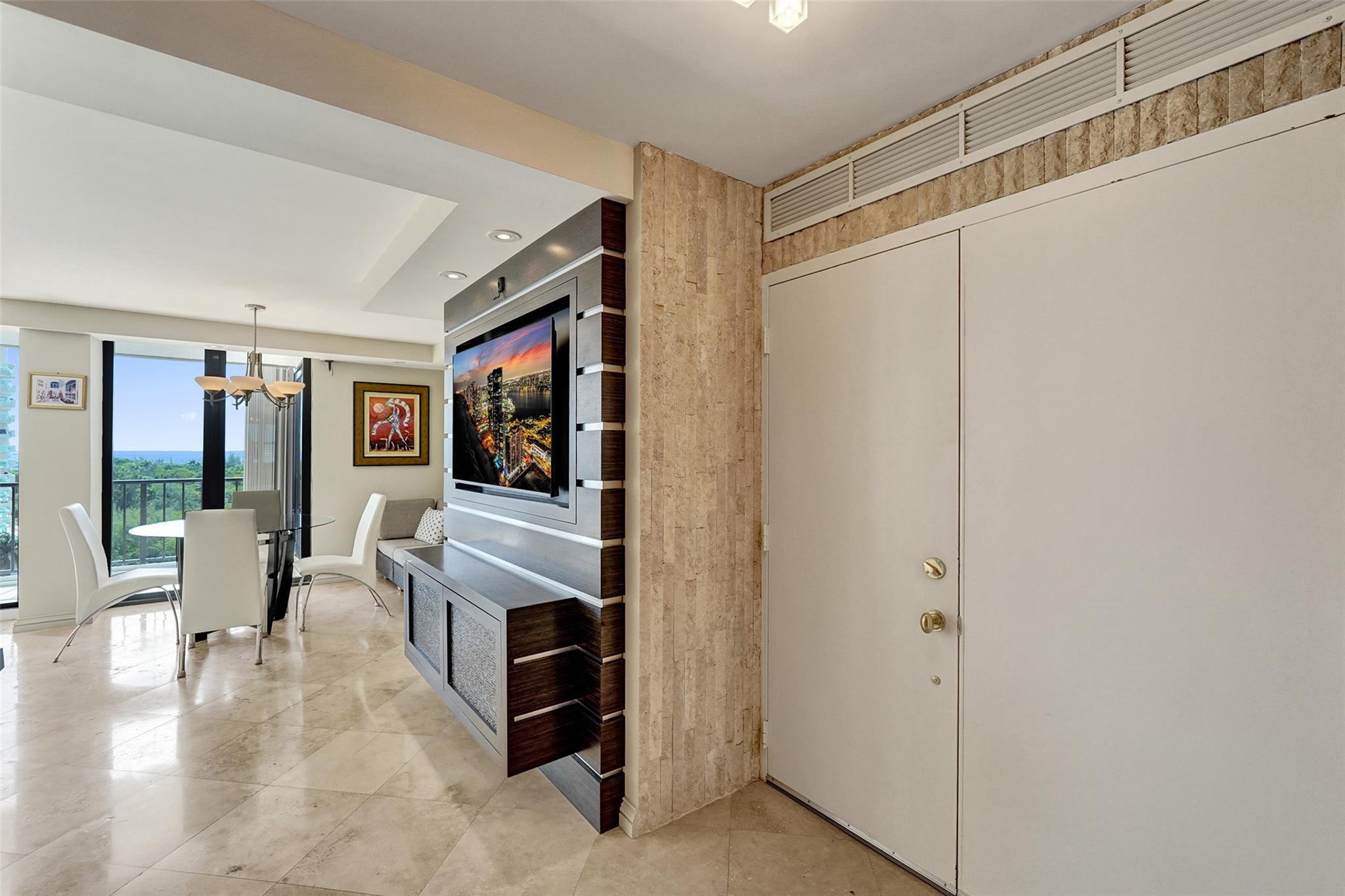 936 Intracoastal Dr 11C